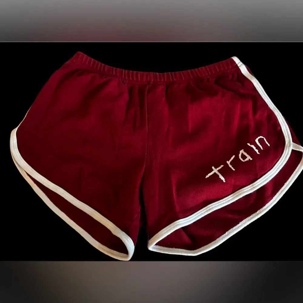 Train (band) gym shorts.  Size L